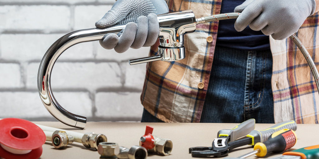 What-To-Expect-When-You-Hire-A-Professional-Plumber-Fernandina-FL