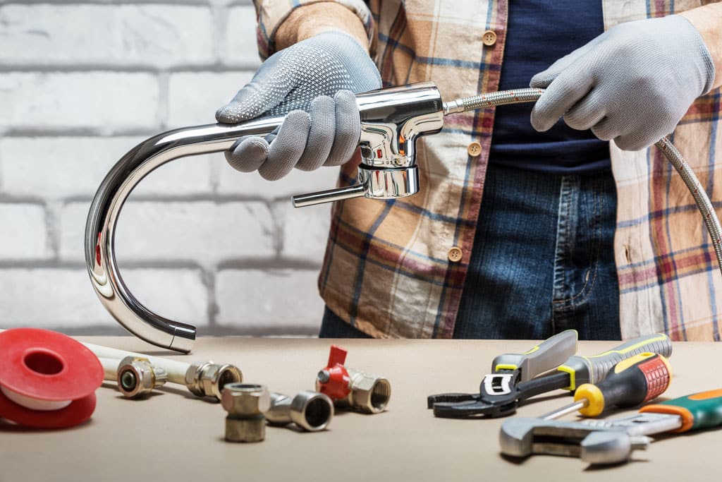 What-To-Expect-When-You-Hire-A-Professional-Plumber-Fernandina-FL